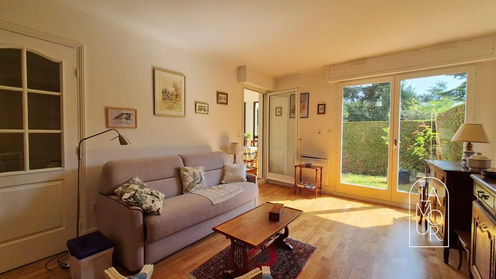 Séjour lumineux — appartement 61 m2 D09 Villa Medicis Dijon