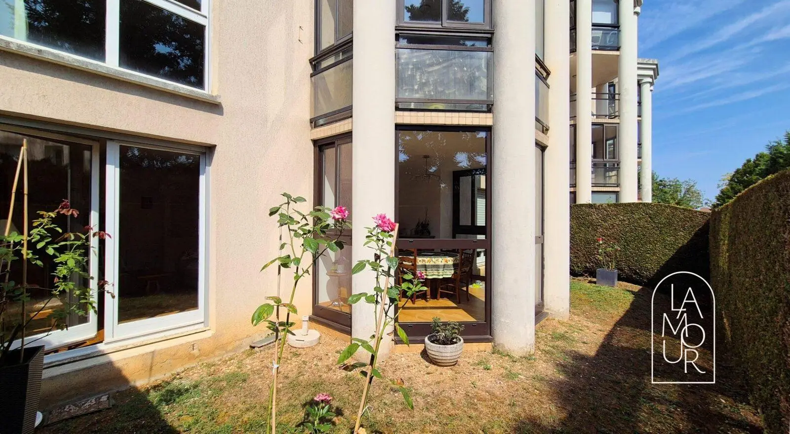 Jardin privatif — D09 Villa Medicis Dijon